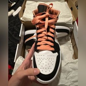 Jordan 1 Peach Mocha’s